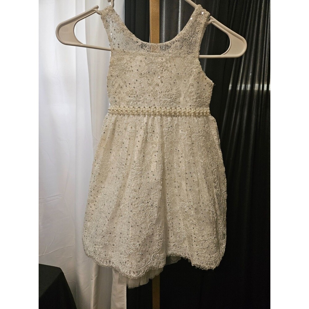 American Princes Ivory/wht sequine/lace beaded waist gown size 4T tulle underlay